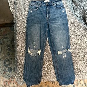 Abercrombie & Fitch 90’s Straight Ultra High Rise